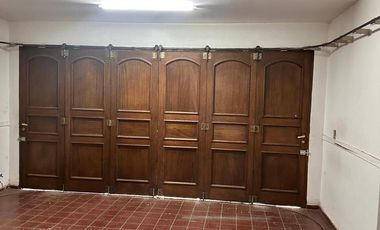Casa en alquiler de 4 dormitorios c/ cochera en Otros Barrios