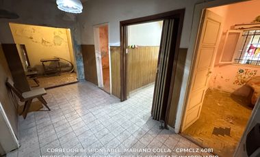 Casa 3 ambientes 300 m² en venta con cochera en Temperley APTA CREDITO