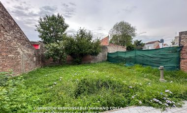 Casa 3 ambientes 300 m² en venta con cochera en Temperley APTA CREDITO
