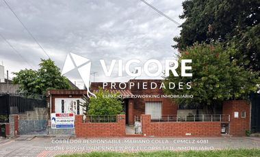 Casa 3 ambientes 300 m² en venta con cochera en Temperley APTA CREDITO