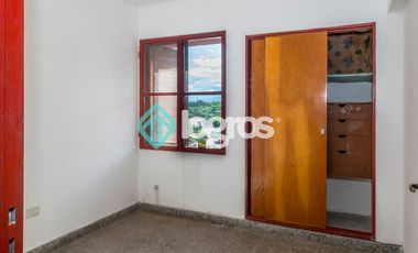 AMPLIO DEPARTAMENTO EN VENTA - MACROCENTRO - SALTA