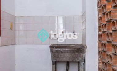 AMPLIO DEPARTAMENTO EN VENTA - MACROCENTRO - SALTA