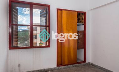 AMPLIO DEPARTAMENTO EN VENTA - MACROCENTRO - SALTA