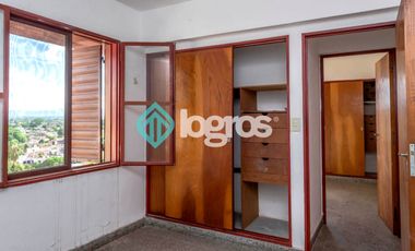 AMPLIO DEPARTAMENTO EN VENTA - MACROCENTRO - SALTA