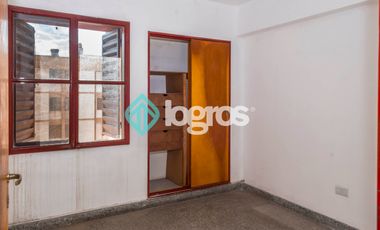 AMPLIO DEPARTAMENTO EN VENTA - MACROCENTRO - SALTA