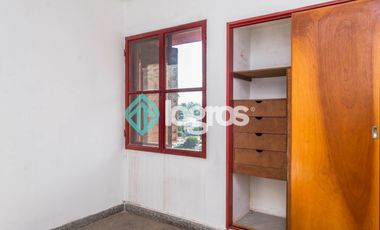 AMPLIO DEPARTAMENTO EN VENTA - MACROCENTRO - SALTA