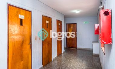 AMPLIO DEPARTAMENTO EN VENTA - MACROCENTRO - SALTA