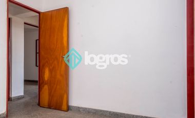 AMPLIO DEPARTAMENTO EN VENTA - MACROCENTRO - SALTA