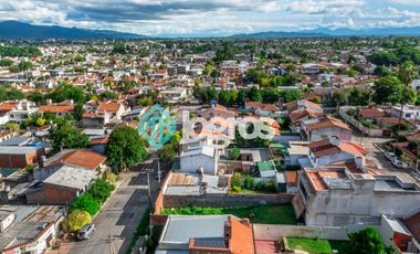 AMPLIO DEPARTAMENTO EN VENTA - MACROCENTRO - SALTA