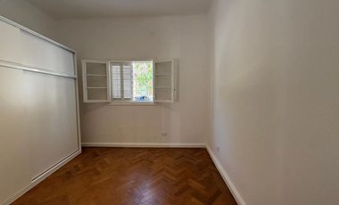 Casa tipo PH 4 ambientes totalmente remodelada oportunidad lista para habitar