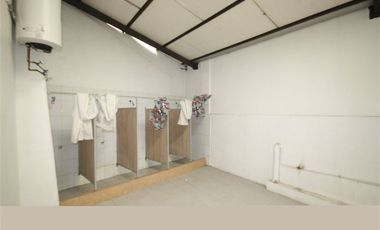 Bodega en Arriendo en Av.Quilin // Pedro de Valdivia // Obispo Arturo Espinoza