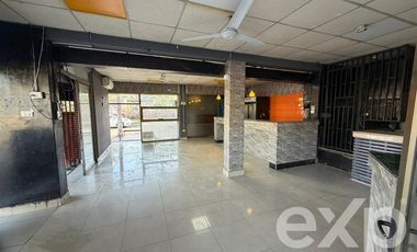 Local Comercial en Arriendo en avenida general rondizzoni cerca parque o'higgins
