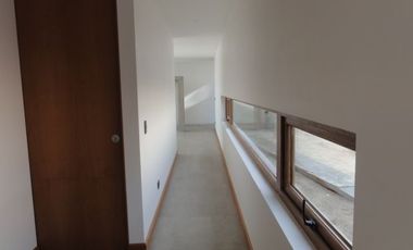Casa en Arriendo en Espectacular casa con excepcionales vistas en condominio de 5 unidades. Arboretum Mirador del Valle