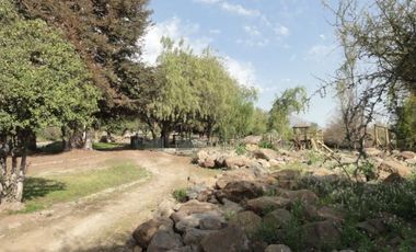 Casa en Arriendo en Espectacular casa con excepcionales vistas en condominio de 5 unidades. Arboretum Mirador del Valle