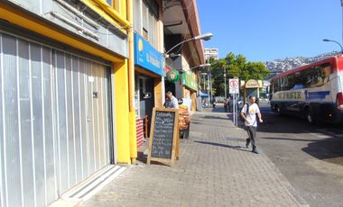 Arriendo Local Comercial 80 m2, 2 pisos, Valparaíso