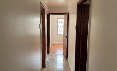 Vende acogedora casa La Calera, 3 dormitorios, movilización