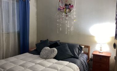 DEPARTAMENTO 3 DORMITORIOS, 1 BAÑO, EN SEGUNDO PISO