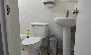 Oficina en venta y renta en Lomas Verdes 3a Sección, Naucalpan de Juárez, México