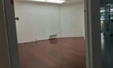 Oficina en venta y renta en Lomas Verdes 3a Sección, Naucalpan de Juárez, México