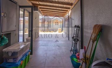 CASA EN ARRIENDO  MACHALI 2D 3B