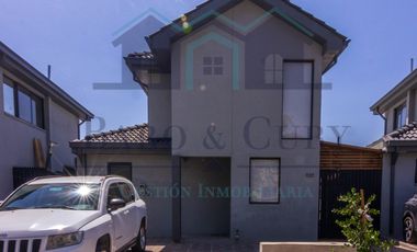 CASA EN ARRIENDO  MACHALI 2D 3B