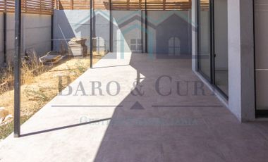 CASA EN ARRIENDO  MACHALI 2D 3B