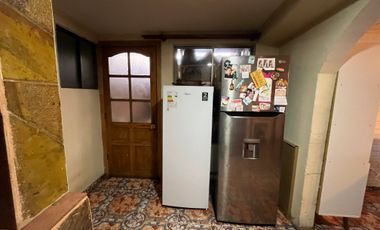 CASA DE 4 DORMITORIOS A LA VENTA