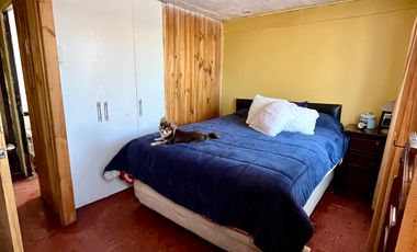 CASA DE 4 DORMITORIOS A LA VENTA