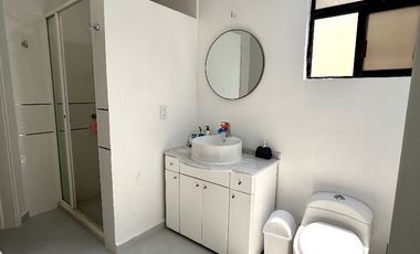 Renta Excelente Casa en Condado de Sayavedra
