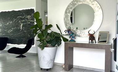 VENTA DE CASA EN JARDIN REAL DENTRO DEL COTO 8 ZAPOPAN JAL