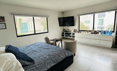 VENTA DE CASA EN JARDIN REAL DENTRO DEL COTO 8 ZAPOPAN JAL