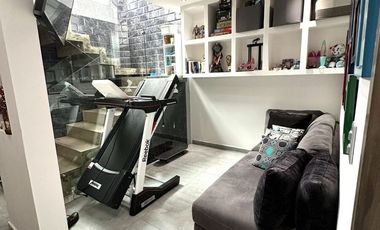 VENTA DE CASA EN JARDIN REAL DENTRO DEL COTO 8 ZAPOPAN JAL