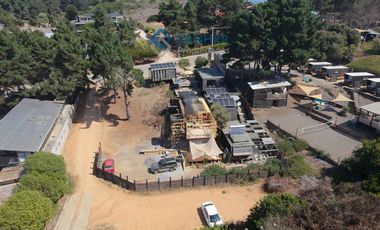 Terreno con operación hotelera y comercial - Pichilemu