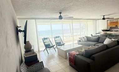 Departamento a la Venta en Condominio Olas Altas, Manzanillo