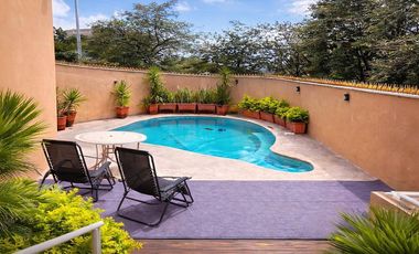 CASA EN VENTA  BALCONES DE COLINAS DE SAN JERONIMO 