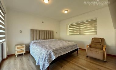 RINCONADA - VENDE ARRIENDA CASA 4D 3B PISCINA - COND. EL SAUCE