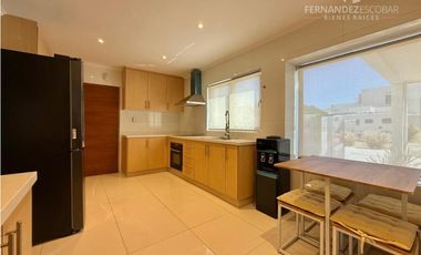 RINCONADA - VENDE ARRIENDA CASA 4D 3B PISCINA - COND. EL SAUCE