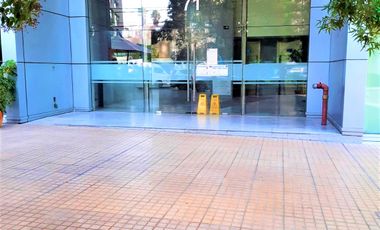 OFICINA EXCELENTE UBICACION PROVIDENCIA