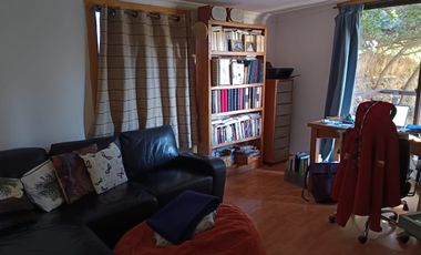 GRAN OPORTUNIDAD DE INVERSIÓN!. Parcela con 2 casas independientes.