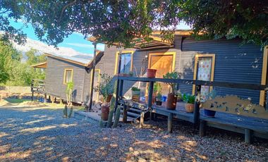 GRAN OPORTUNIDAD DE INVERSIÓN!. Parcela con 2 casas independientes.