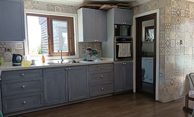 GRAN OPORTUNIDAD DE INVERSIÓN!. Parcela con 2 casas independientes.