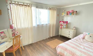 GRAN OPORTUNIDAD DE INVERSIÓN!. Parcela con 2 casas independientes.