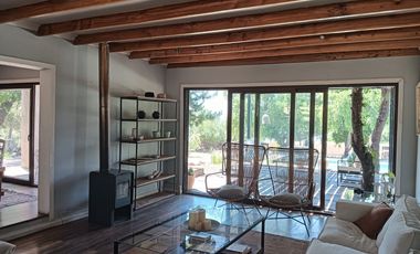 GRAN OPORTUNIDAD DE INVERSIÓN!. Parcela con 2 casas independientes.