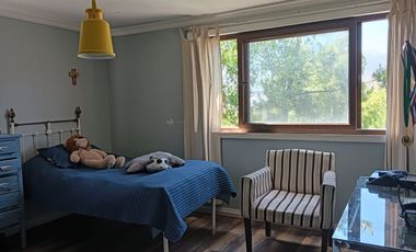 GRAN OPORTUNIDAD DE INVERSIÓN!. Parcela con 2 casas independientes.