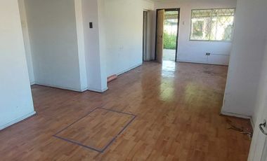 Casa en venta en LA CISTERNA