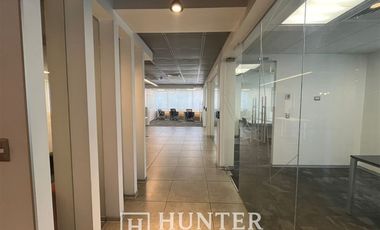 Oficina en Arriendo en Av. Las Condes / Las Tranqueras