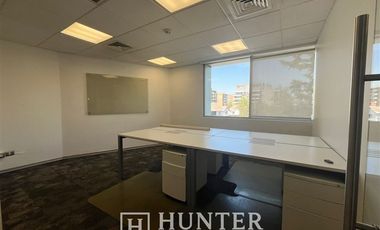 Oficina en Arriendo en Av. Las Condes / Las Tranqueras