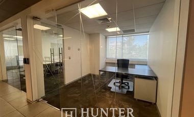 Oficina en Arriendo en Av. Las Condes / Las Tranqueras