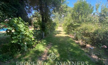 PRECIOSO PARQUE CON CASA DE CAMPO