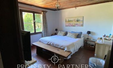 PRECIOSO PARQUE CON CASA DE CAMPO